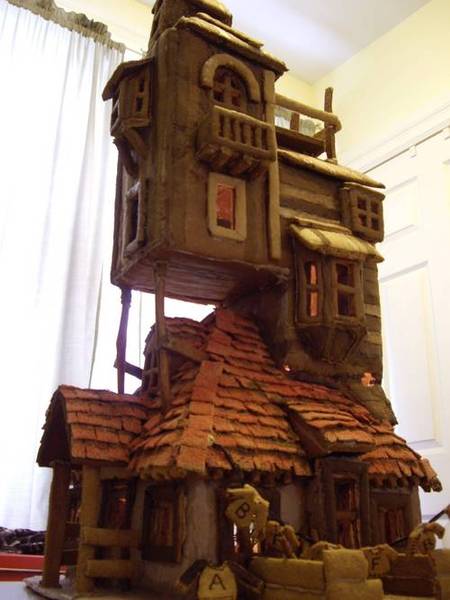 Gingerbread Weasley House The Burrow Gingerbread