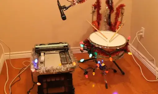 Little Drummer Boy Robots