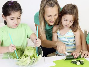 teaching-kids-to-eat-right